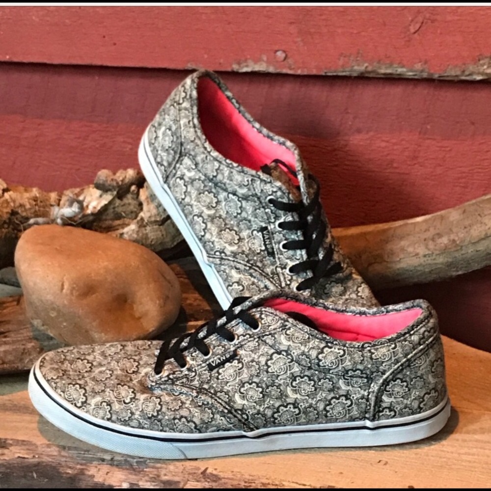 Black and white paisley vans with pink bottoms